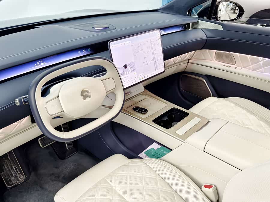 蔚来 蔚来ET9 2025 汽车图片 #13