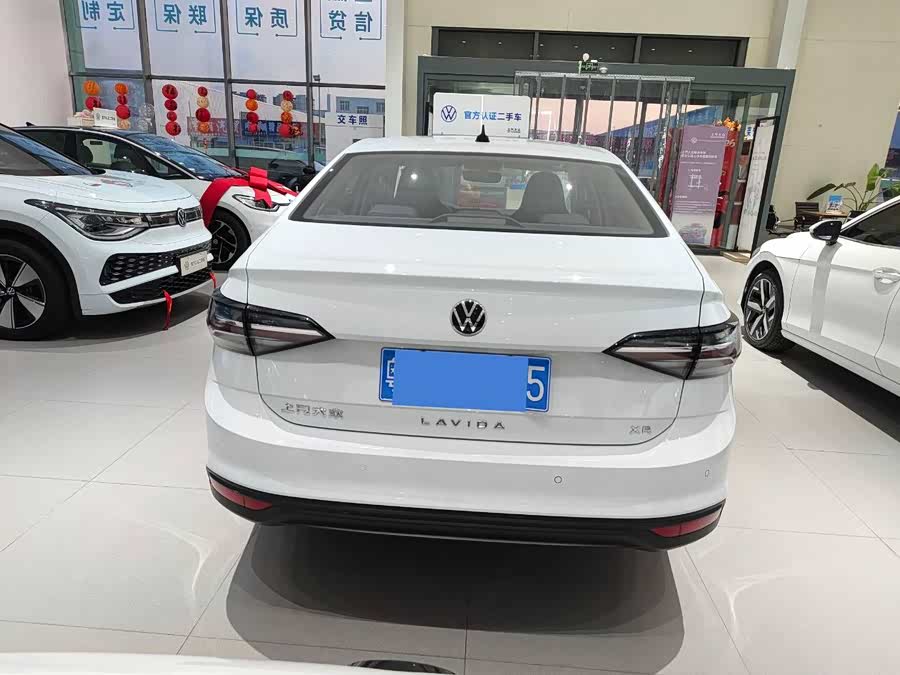 Volkswagen Lavida 2023 car image #13