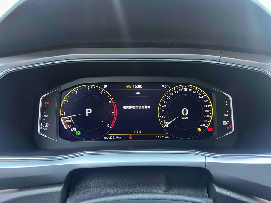 Volkswagen T-Cross 2022 car image #13