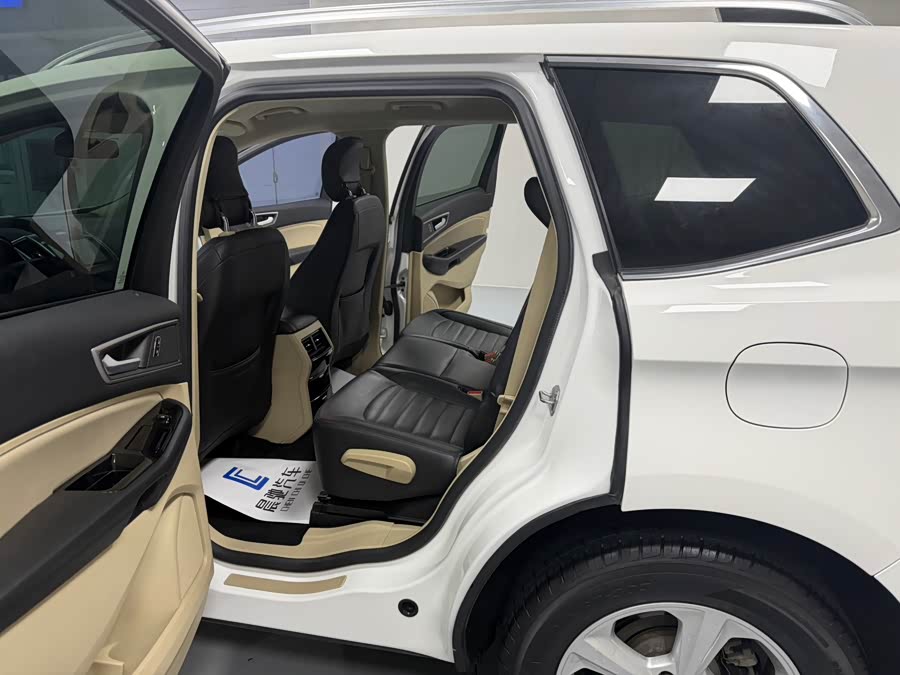 Ford Edge 2017 #13 Ford Edge 2017 car image #13