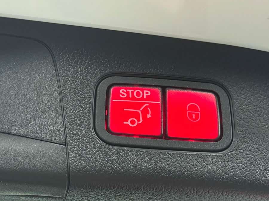 Mercedes-Benz EQA Class 2022 صورة سيارة #13