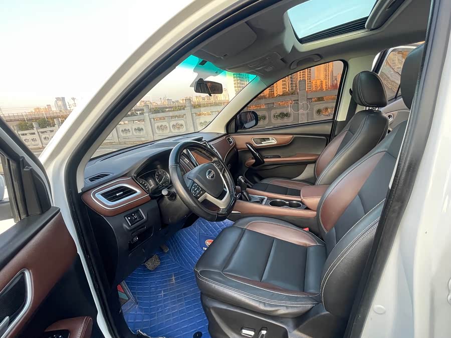 SWM X7 2018 imagen de coche #13