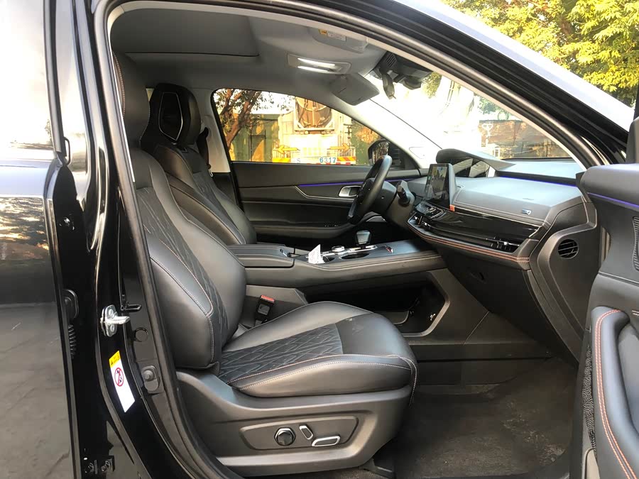 长安 长安UNI-K 智电iDD 2022 汽车图片 #13