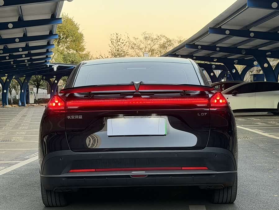 Deepal L07 2025 imagem de carro #13