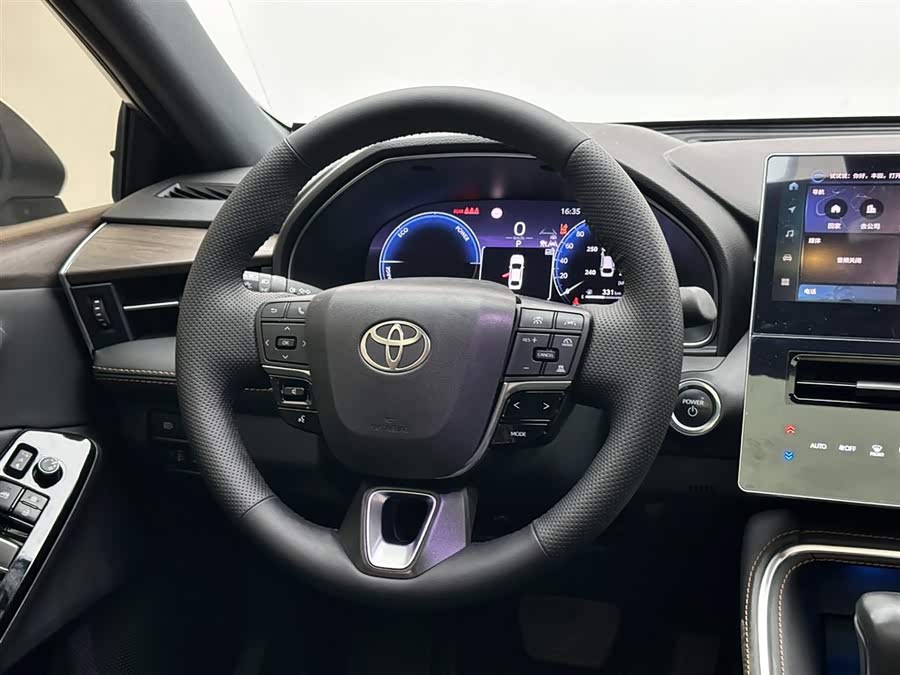 Toyota Avalon 2024 car image #13