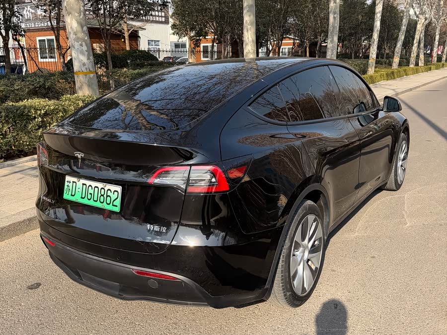 特斯拉 Model Y 2023 汽车图片 #13