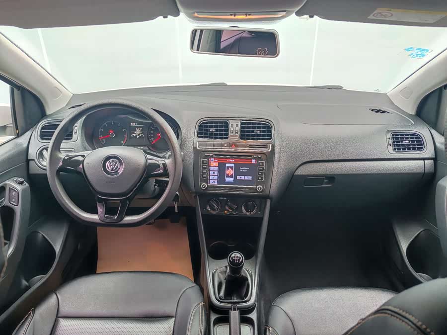 Volkswagen Polo 2018 #13 Volkswagen Polo 2018 car image #13