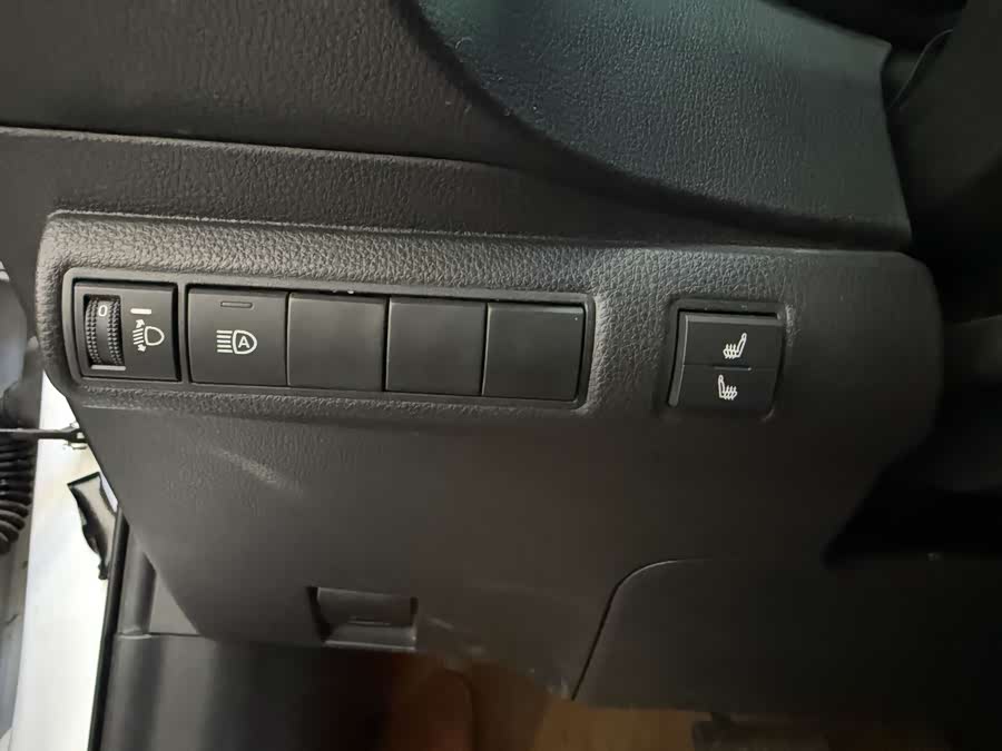 Toyota Corolla 2020 car image #13