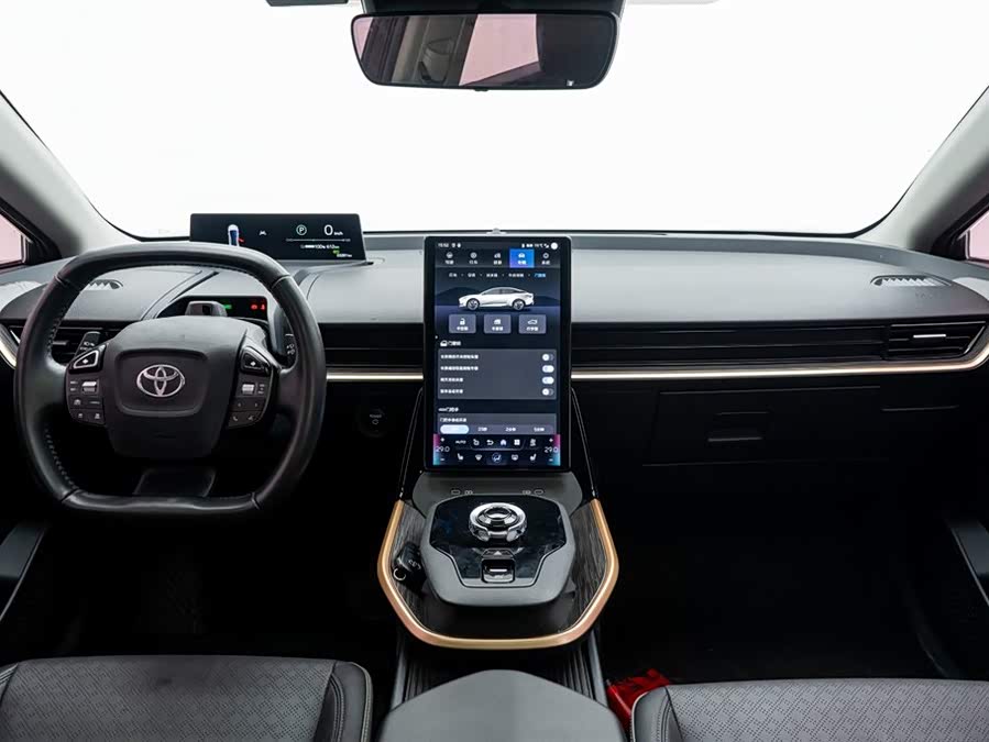 Toyota bZ3 2023 immagine di auto #13