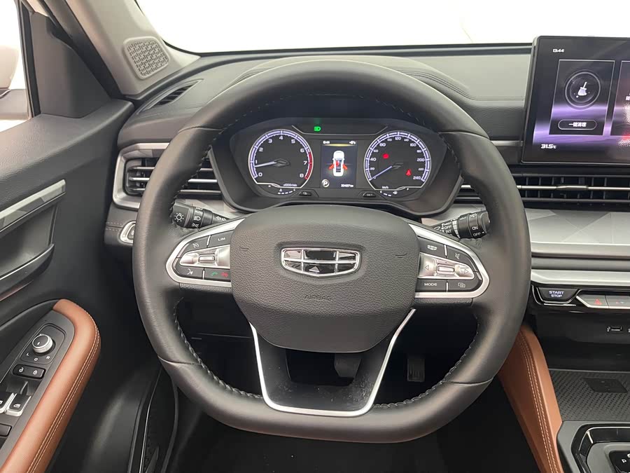 GEELY Vision X6 2023 car image #13