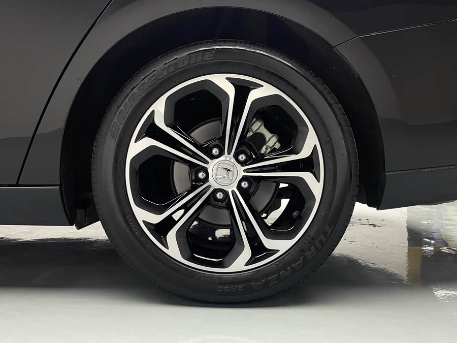 Honda Accord 2023 #13 Honda Accord 2023 car image #13