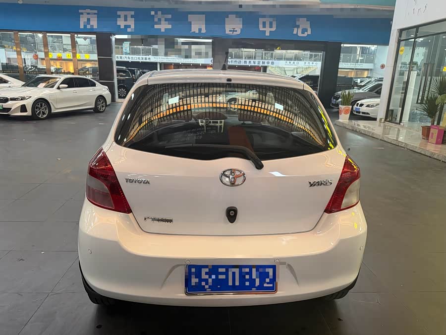 Toyota Yaris 2011 #13 Toyota Yaris 2011 imagem de carro #13