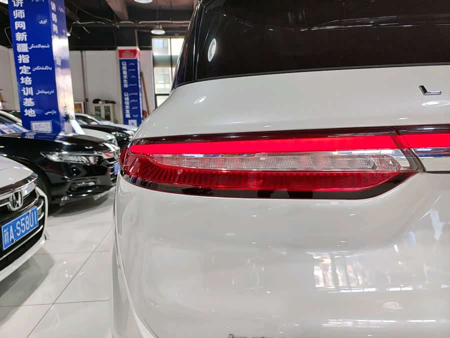 Changan 2021 immagine di auto #13