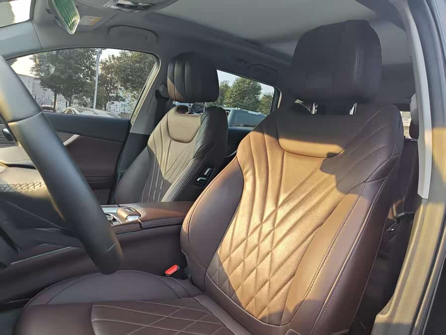 Chery Tiggo 8 PRO 2023 car image #13