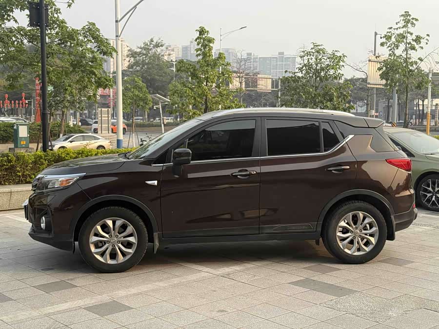 GAC Trumpchi GS3 2018 #13 GAC Trumpchi GS3 2018 car image #13