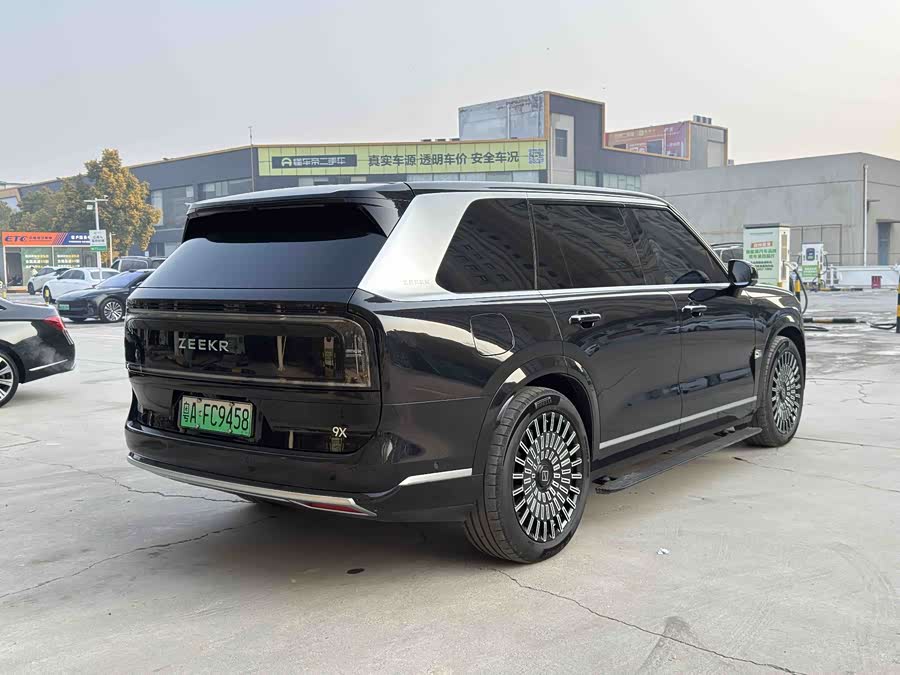 Zeekr 9X 2025 #13 Zeekr 9X 2025 car image #13