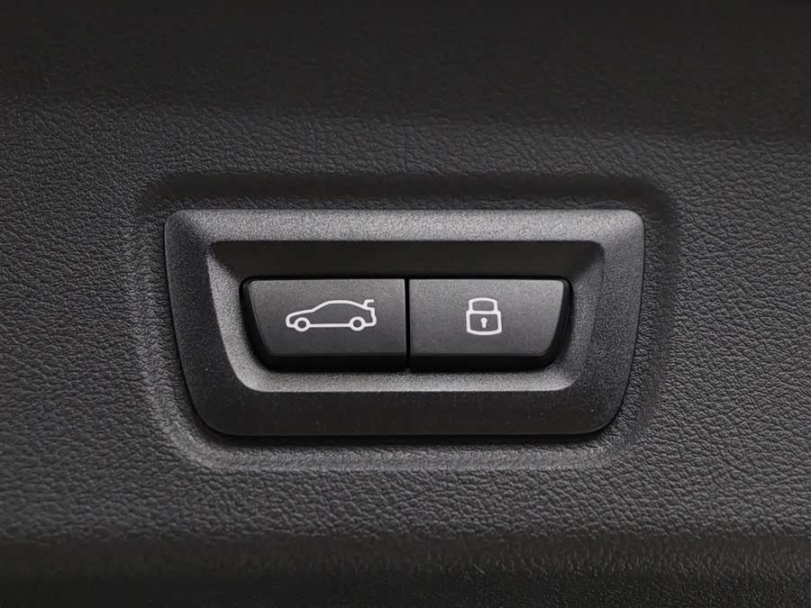 BMW 4 Series 2025 car image #13