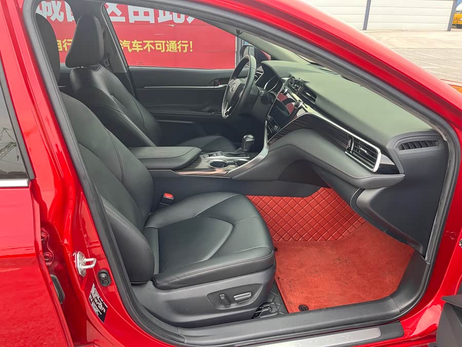 Toyota Camry 2020 #13 Toyota Camry 2020 car image #13