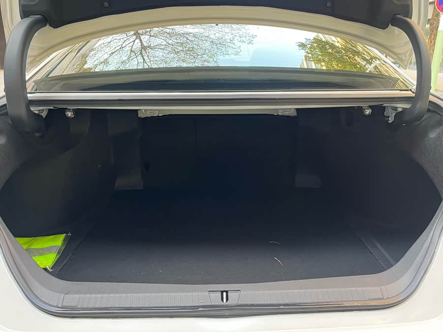 Toyota Avalon 2022 car image #13