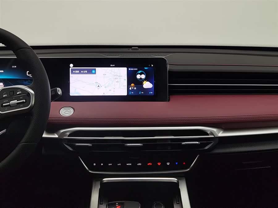 Jetour X70 PLUS 2022 car image #13