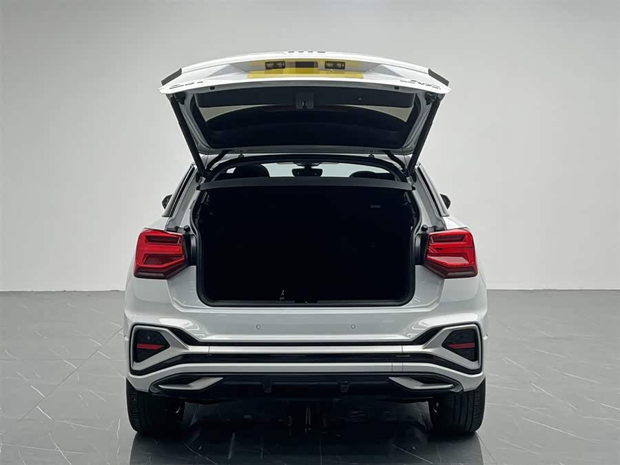 Q2L 2025 car image #13