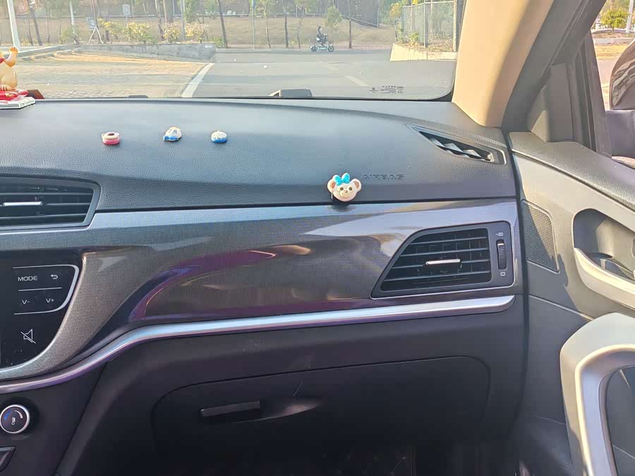 吉利汽车 帝豪 2017 汽车图片 #13