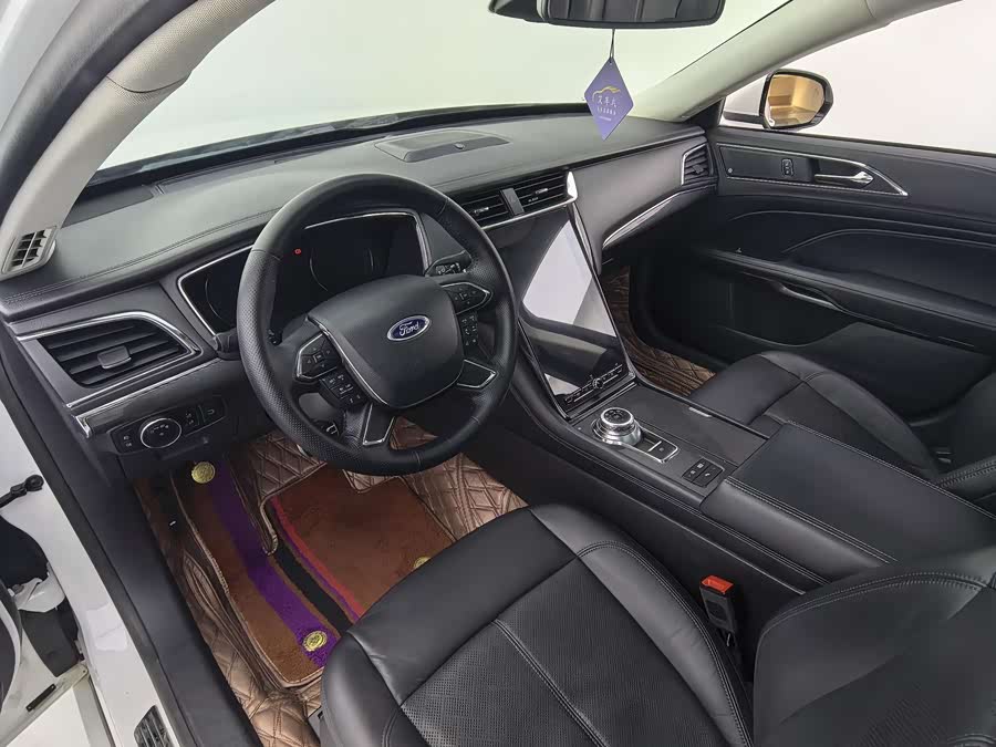 Ford Taurus 2019 car image #13