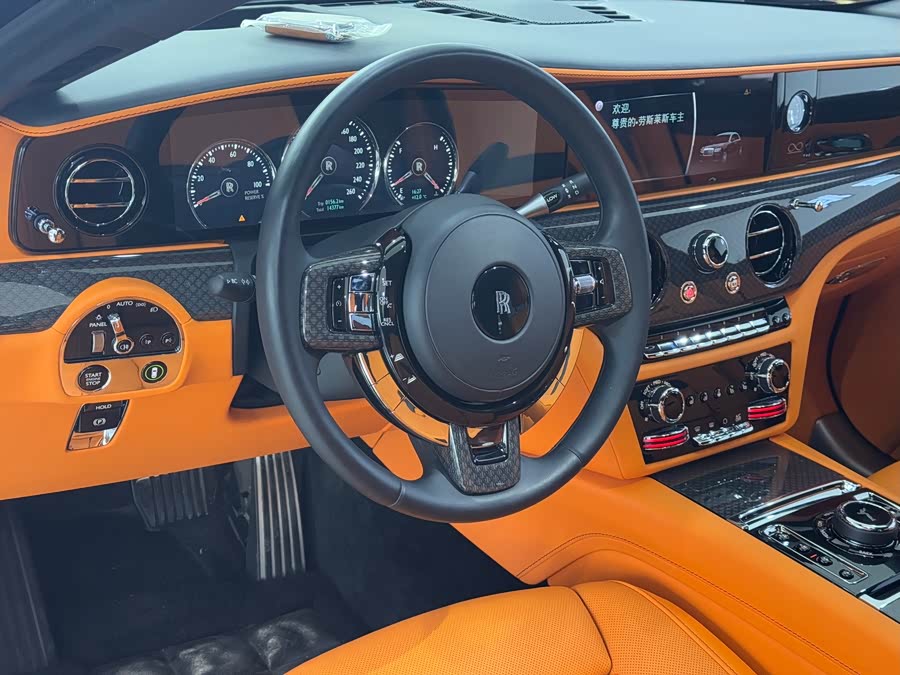 劳斯莱斯 古思特 2022 汽车图片 #13