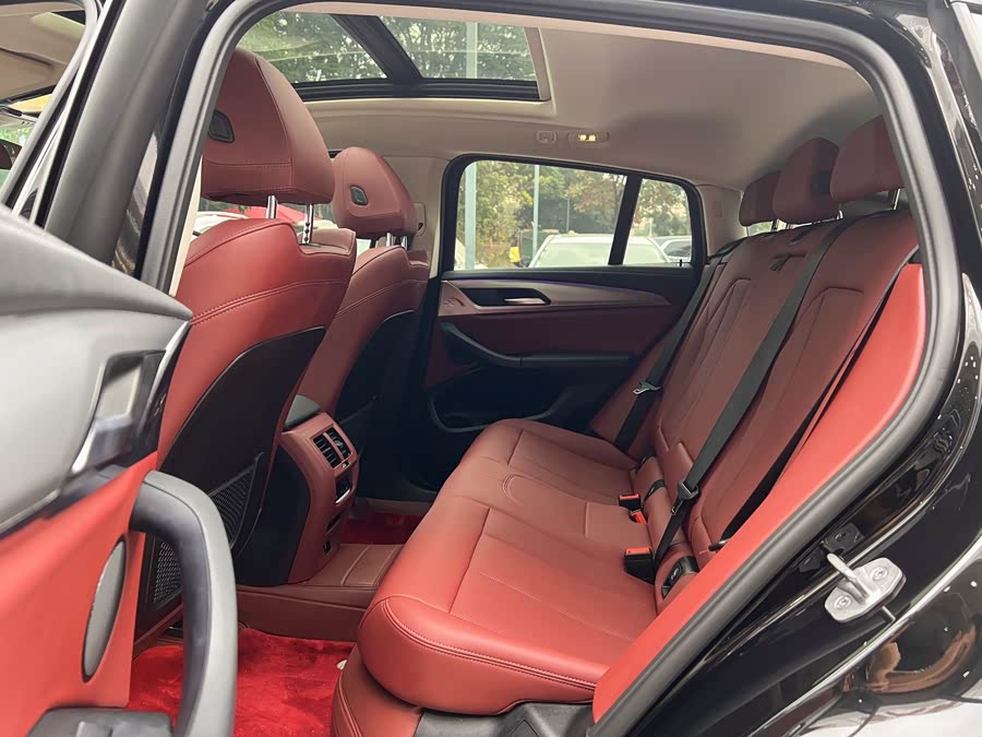 BMW X5 2023 car image #13