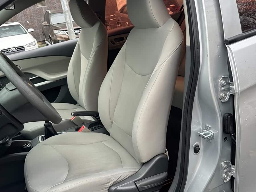 Chevrolet Sail 2015 car image #13