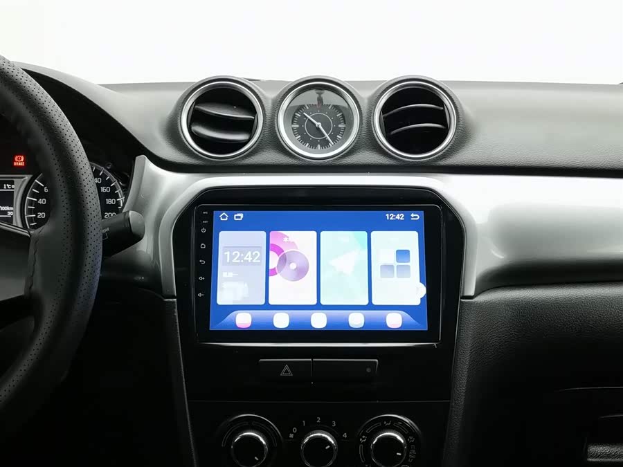 Suzuki Vitara 2017 #13 Suzuki Vitara 2017 car image #13