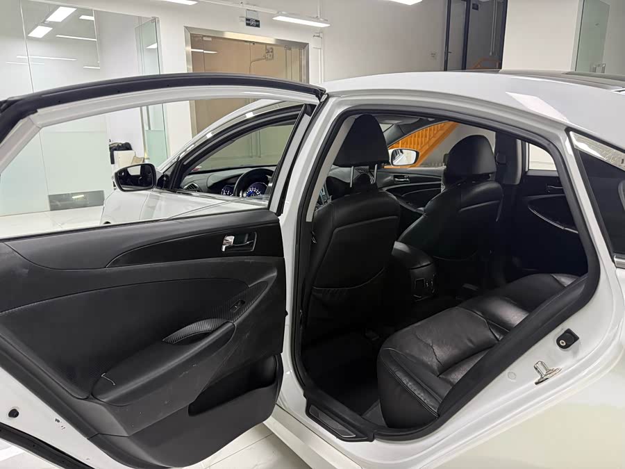 Hyundai Sonata 2013 #13 Hyundai Sonata 2013 صورة سيارة #13