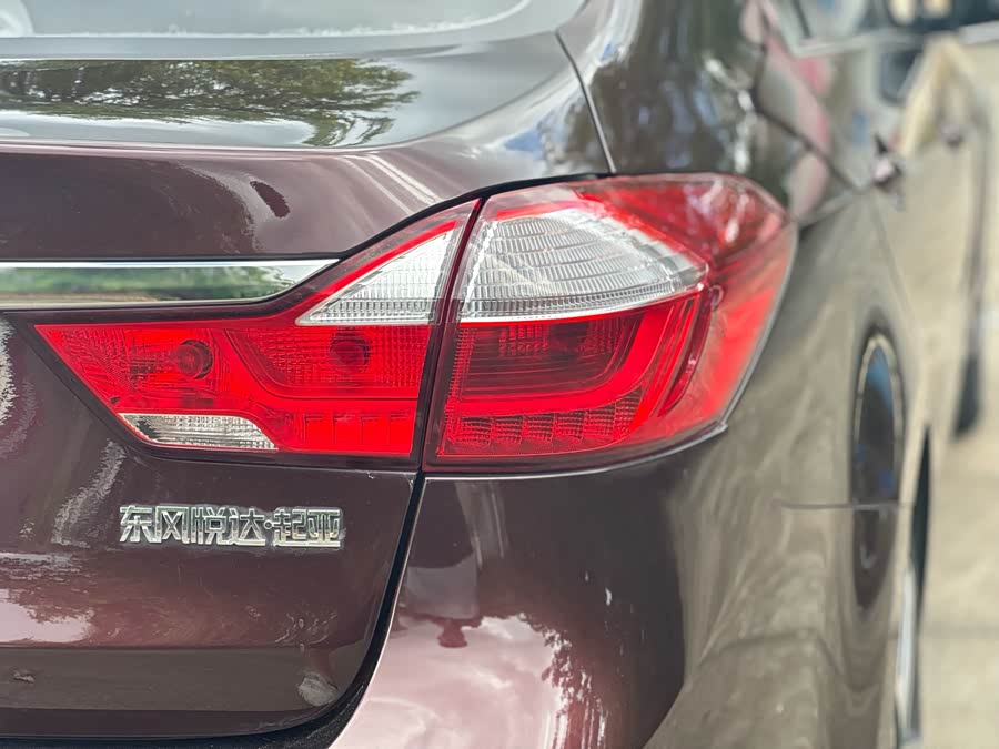 Kia K3 2017 car image #13