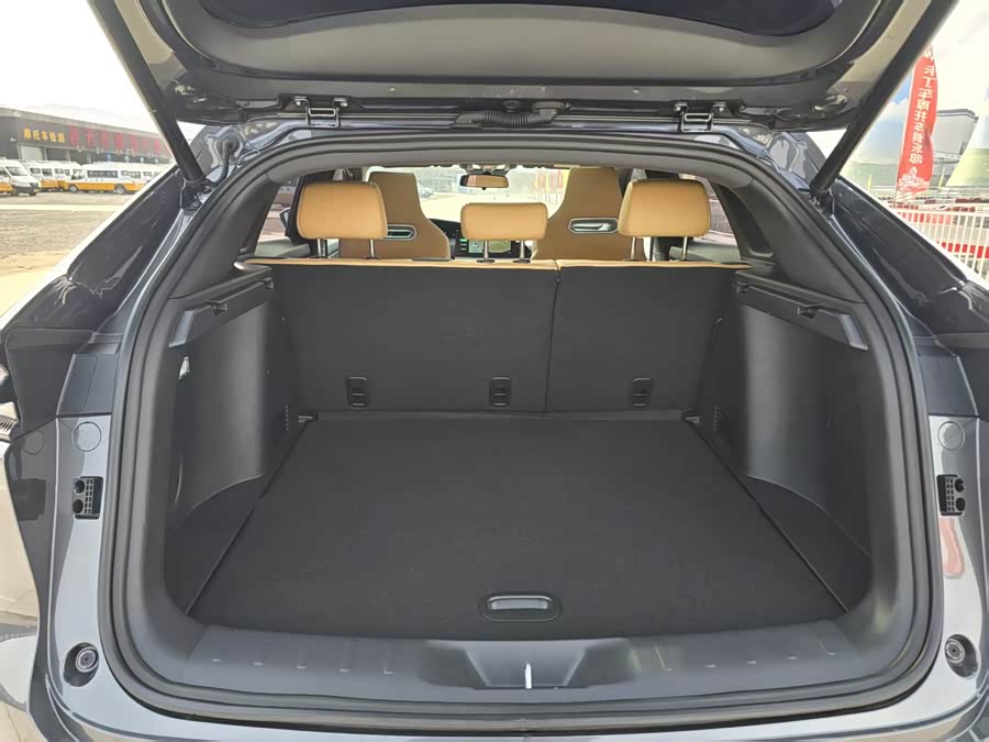 Changan UNI-K 2023 car image #13