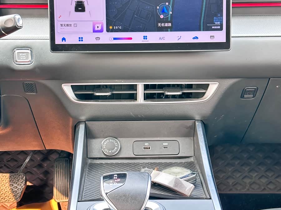 Jetour Dashing 2024 car image #13