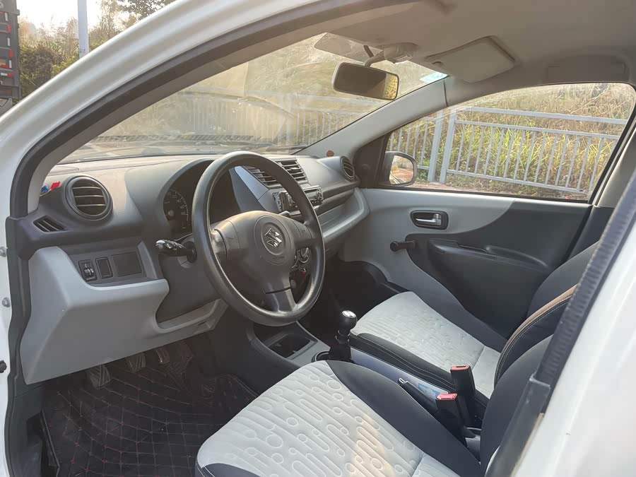 Suzuki Alto 2014 immagine di auto #13