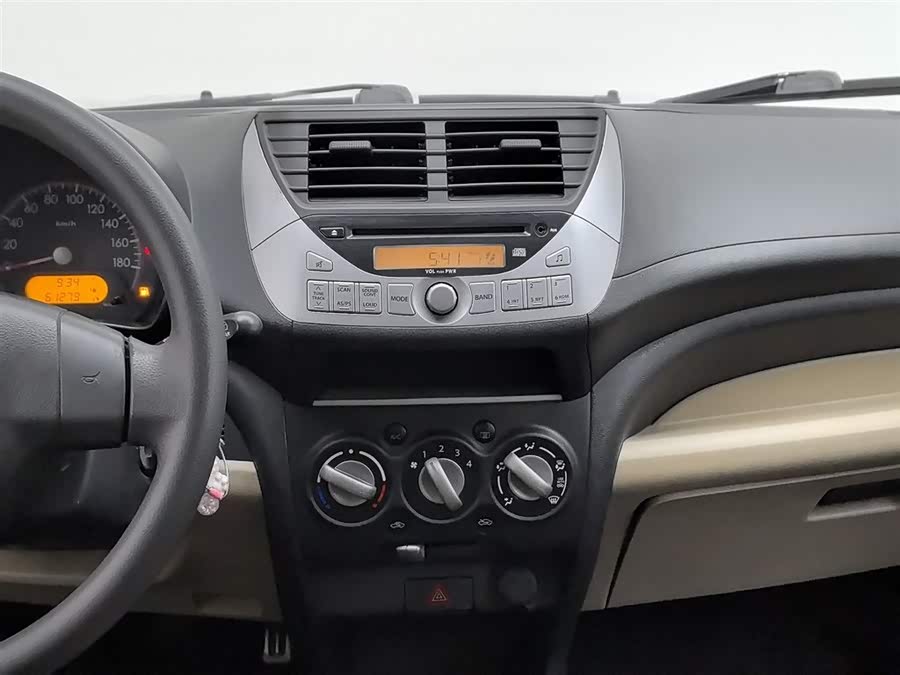 Suzuki Alto 2012 car image #13