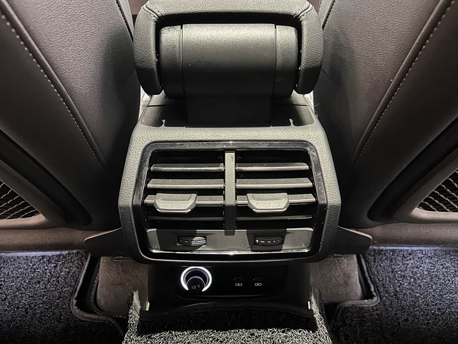 Audi Q3 Sportback 2022 #13 Audi Q3 Sportback 2022 car image #13