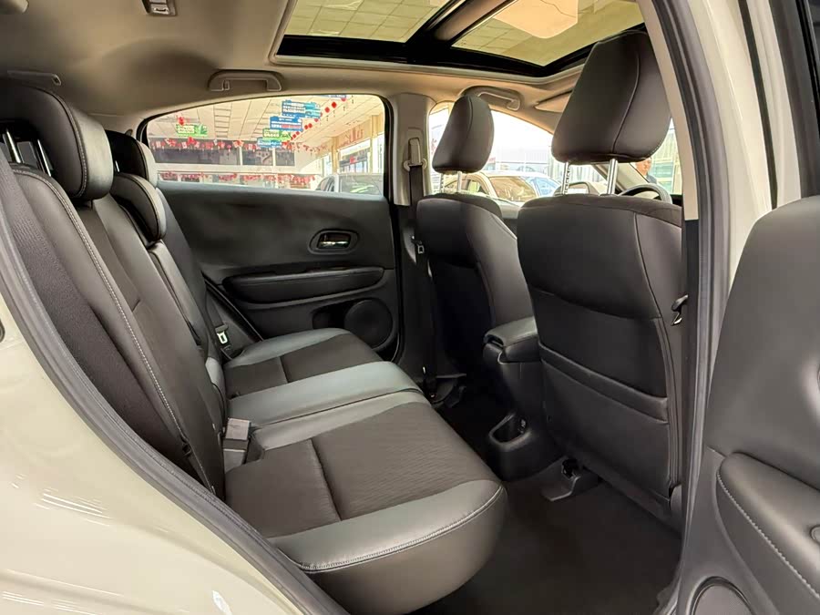 Honda VEZEL 2021 car image #13