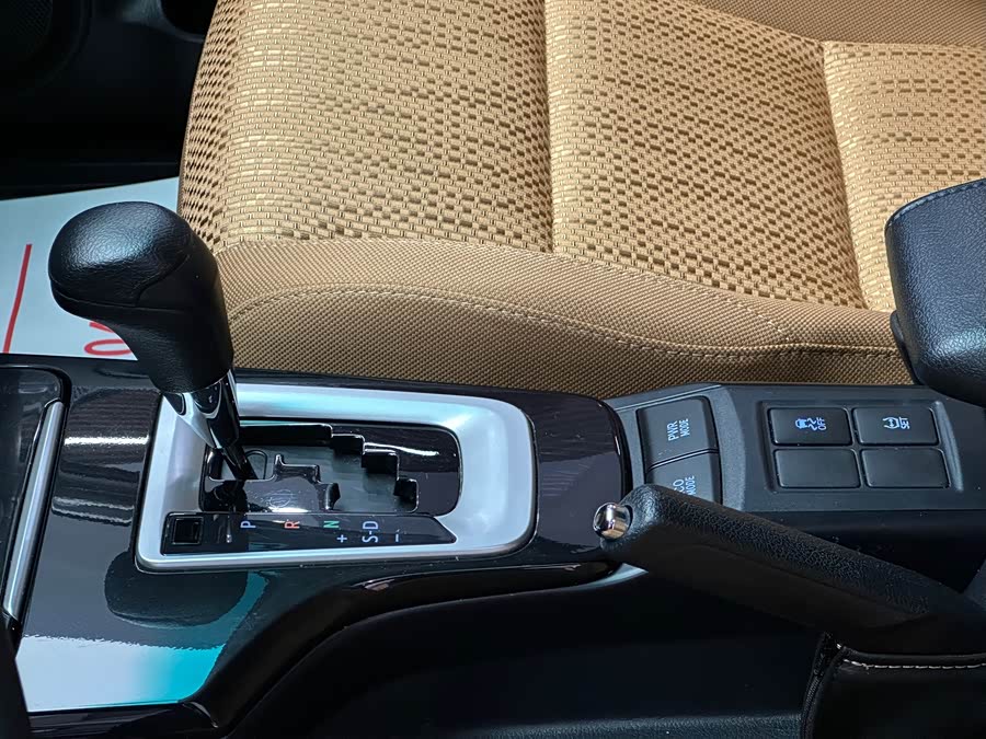 Toyota Fortuner 2019 #13 Toyota Fortuner 2019 car image #13