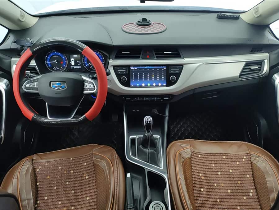 GEELY Vision X3 2019 immagine di auto #13