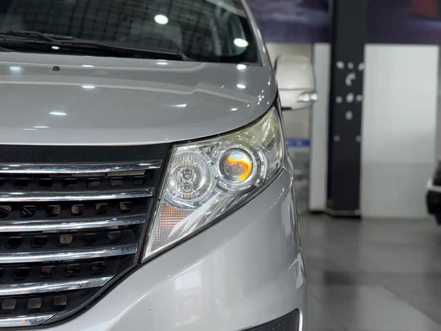 JAC 2014 #13 JAC 2014 car image #13