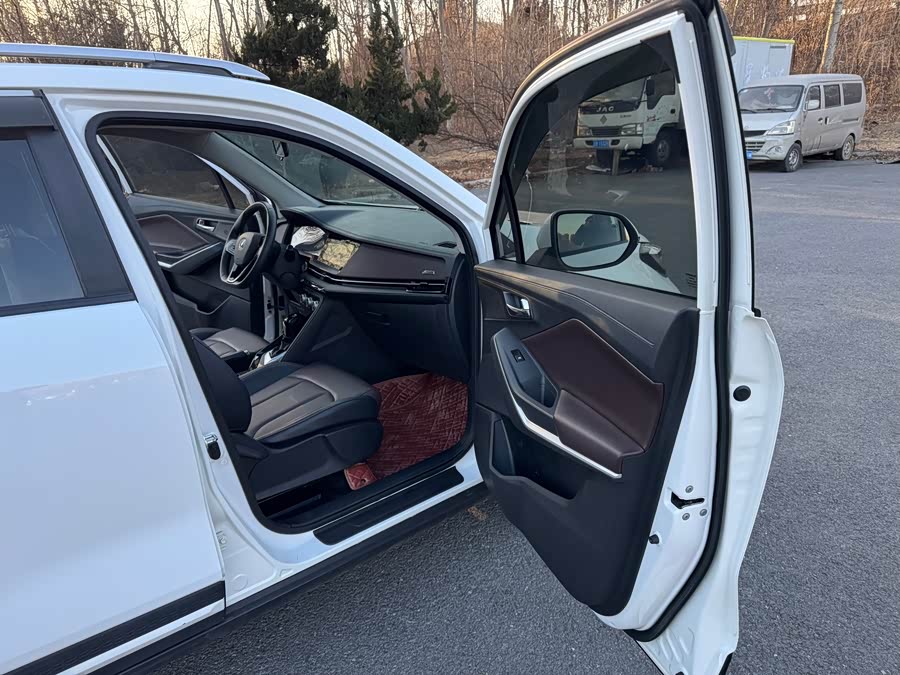 Changan CS15 2019 #13 Changan CS15 2019 immagine di auto #13