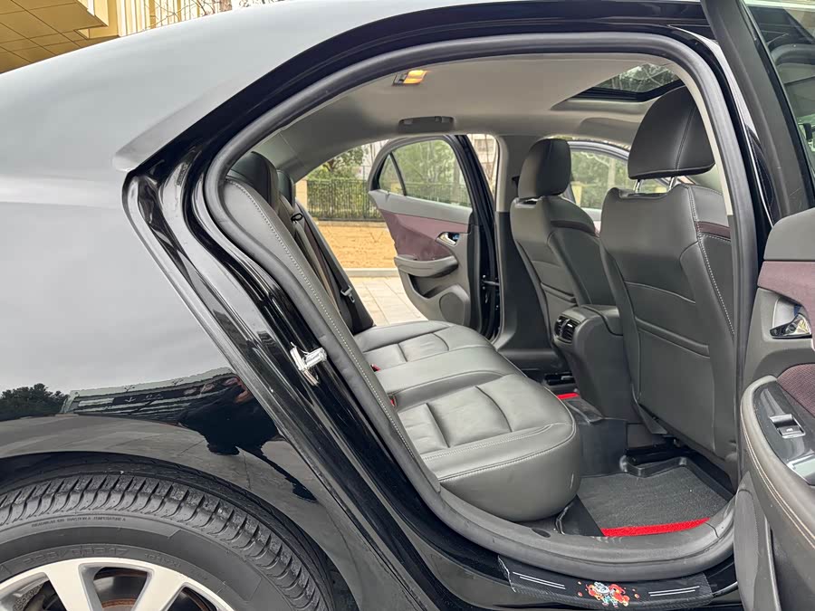 Chevrolet Malibu 2018 car image #13