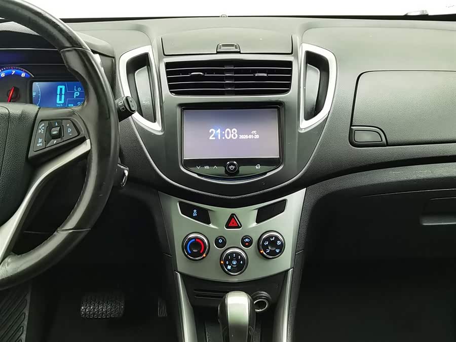 Chevrolet Tracker 2014 #13 Chevrolet Tracker 2014 car image #13