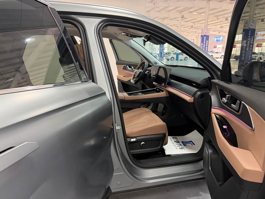 Chery Tiggo8L 2025 #13 Chery Tiggo8L 2025 car image #13