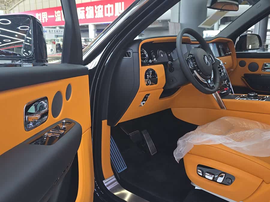 Rolls-Royce car image #13