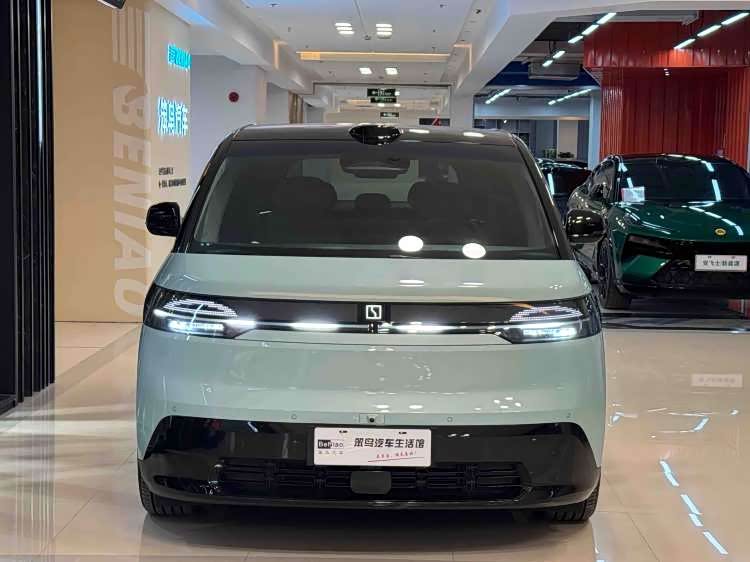 Zeekr MIX 2024 صورة سيارة #13