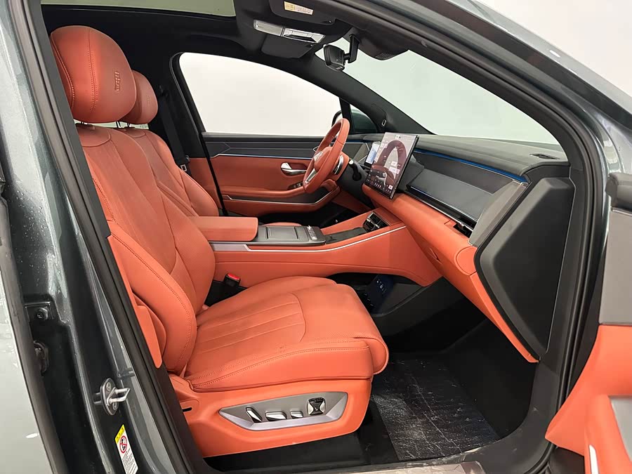 BYD Tang L 2025 #13 BYD Tang L 2025 immagine di auto #13