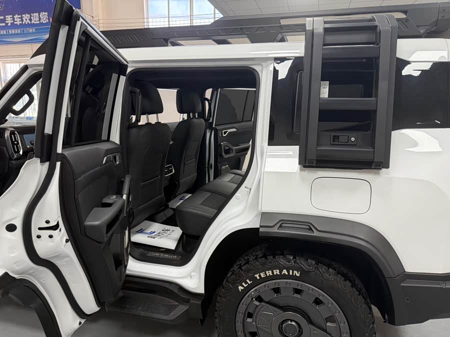 Jetour Traveller 2025 car image #13